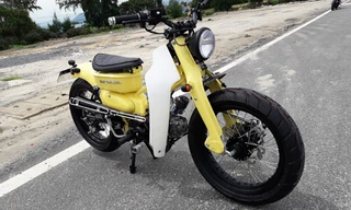Honda Super Cub độ tại Khánh Hòa. Ảnh:Bình Camranh.