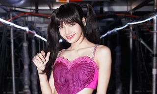 Giữa ồn ào bị Trung Quốc tẩy chay, Lisa (BlackPink) nhận danh hiệu danh giá