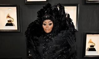 Váy thảm họa, xấu nhất thảm đỏ Grammy 2023