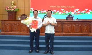 Bản tin 8H: Quyết định của Ban Bí thư, Thủ tướng Chính phủ về công tác cán bộ