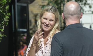 Không thể nhận ra siêu mẫu hàng đầu Kate Moss