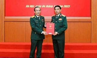 Bản tin 8H: Bộ Quốc phòng bổ nhiệm Giám đốc Bệnh viện Trung ương Quân đội 108