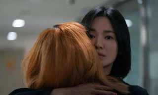 Bộ Tư pháp Hàn Quốc chỉ ra lỗi sai trong phim của Song Hye Kyo