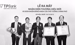 Tái cơ cấu Đỏ da thắm thịt?