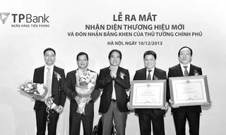 Tái cơ cấu Đỏ da thắm thịt?