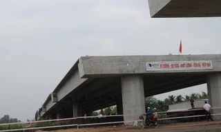 Bộ GTVT 'soi' chất lượng, Ban dự án 'muốn' dừng thi công cao tốc Trung Lương - Mỹ Thuận