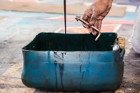 Phạt 220 triệu đồng vì mua bán hơn 7 tấn dầu nhớt đã qua sử dụng