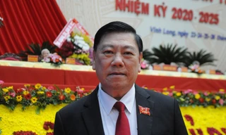 Ông Trần Văn Rón tái cử Bí thư Tỉnh ủy Vĩnh Long