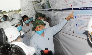 Thủ tướng kiểm tra dự án cao tốc Trung Lương – Mỹ Thuận