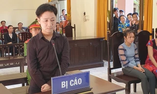 Đâm chết người vì tranh giành nữ tiếp viên karaoke