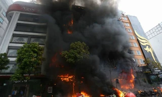 Lãnh đạo Cầu Giấy nói gì vụ cháy quán karaoke 13 người chết?