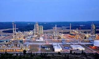 Nhà máy lọc dầu Dung Quất 