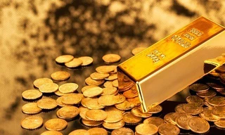 Giá vàng tiếp tục giảm mạnh phiên cuối tuần. Ảnh minh họa