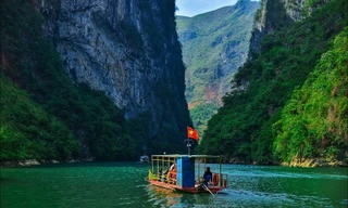 Khôi phục tàu chở khách du lịch trên sông Nho Quế từ 7h sáng nay