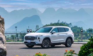 Hyundai SantaFe Hybrid 2023 chính thức ra mắt tại Việt Nam