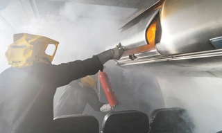 5 quy định đặc biệt quan trọng khi đi máy bay 