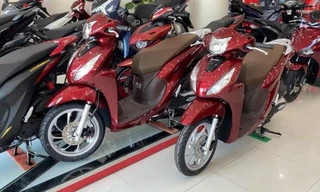 Giá xe tay ga bình dân Honda Vision giảm nhiệt