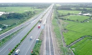 Phí sử dụng đường bộ được đề xuất giảm trong năm 2023