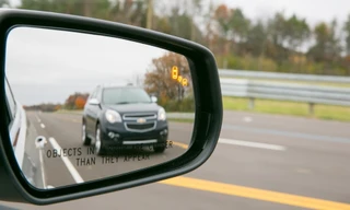 Tính năng hỗ trợ người lái trên ô tô giúp giảm hàng chục triệu vụ tai nạn