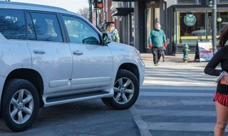 Xe cỡ lớn gây tai nạn cho người đi bộ nhiều hơn sedan?