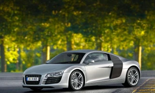 Top 10 siêu xe được quan tâm nhất trên Internet