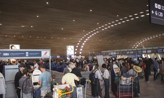 Những điều hành khách cần làm trước khi lên máy bay