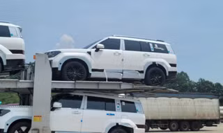 Rò rỉ hình ảnh thực tế Hyundai Santa Fe hoàn toàn mới
