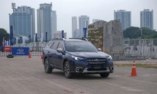 Loạt xe gầm cao giảm giá mạnh trong tháng 7 tại Việt Nam