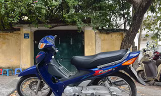 Sử dụng xe máy vào mùa đông cần chú ý gì?