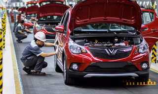 Doanh số ô tô tại Việt Nam năm 2022 đạt kỷ lục 
