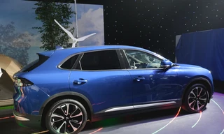 Top 5 mẫu xe gầm cao hút khách nhất tháng 6