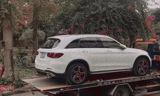 Mercedes-Benz GLC 300 gặp lỗi động cơ, đại lý Haxaco đề xuất bổ máy