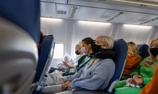 Mẹo ngủ ngon trên chuyến bay đường dài