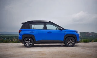 Mẫu xe Hyundai sắp ra mắt thị trường Việt 'cháy hàng' ở Ấn Độ