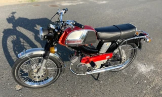 Xe máy cổ 'hiếm có khó tìm' của dân chơi Sài thành