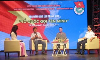 Các đại biểu tại chương trình giao lưu Tổ quốc gọi tên mình