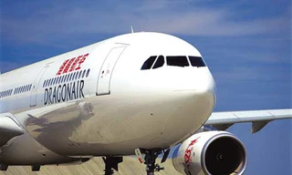 Cấy chất nổ vào cơ thể, đánh bom máy bay