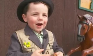 Clip cậu bé 4 tuổi làm thị trưởng