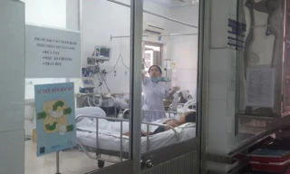 Bệnh nhân nguy kịch do cúm A/H1N1 từng chở khách du lịch bị cúm