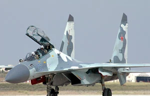 Phi công Nga học lái tiêm kích ‘vô đối’ Su-35S