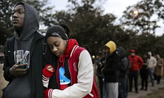 Nhiều rắc rối trong ngày bầu cử tổng thống Mỹ