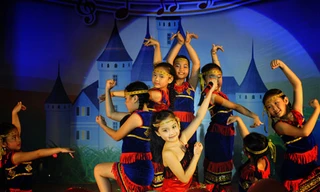 Trung thu cùng 'Những Ngôi Sao Nhí'