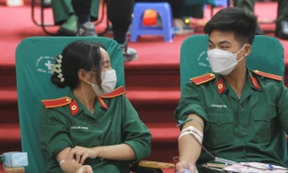 Sôi nổi ngày hội hiến máu của tuổi trẻ Học viện Quân y