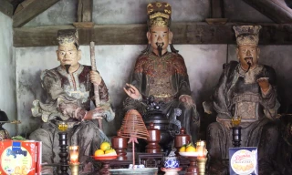 'Kho báu' trong ngôi chùa cổ gần 400 năm tuổi ở Hà Nội