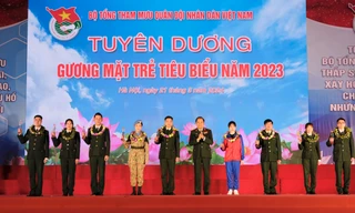 Tuyên dương Gương mặt trẻ tiêu biểu Bộ Tổng tham mưu