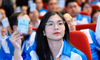 Toàn cảnh phiên khai mạc Đại hội đại biểu toàn quốc Hội Sinh viên Việt Nam lần thứ XI