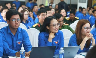 Cách nào giảm tải áp lực vô hình cho Gen Z từ không gian mạng?