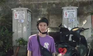 Chàng trai không chân lên mạng nhờ tìm việc khiến mọi người cảm phục