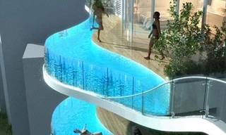 Độc đáo ý tưởng đặt bể bơi ở… ban công