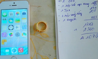 Chiếc Iphone 5S và nhẫn dỏm 